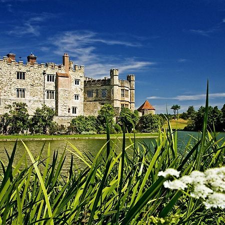Leeds Castle Maiden'S Tower Bed & Breakfast Maidstone Eksteriør bilde