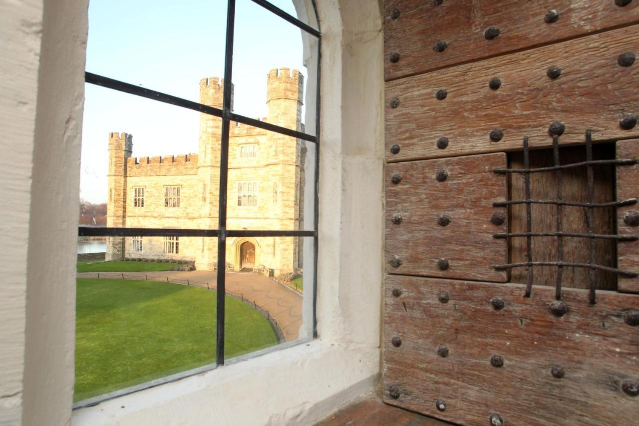 Leeds Castle Maiden'S Tower Bed & Breakfast Maidstone Eksteriør bilde