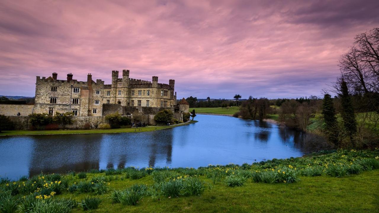 Leeds Castle Maiden'S Tower Bed & Breakfast Maidstone Eksteriør bilde